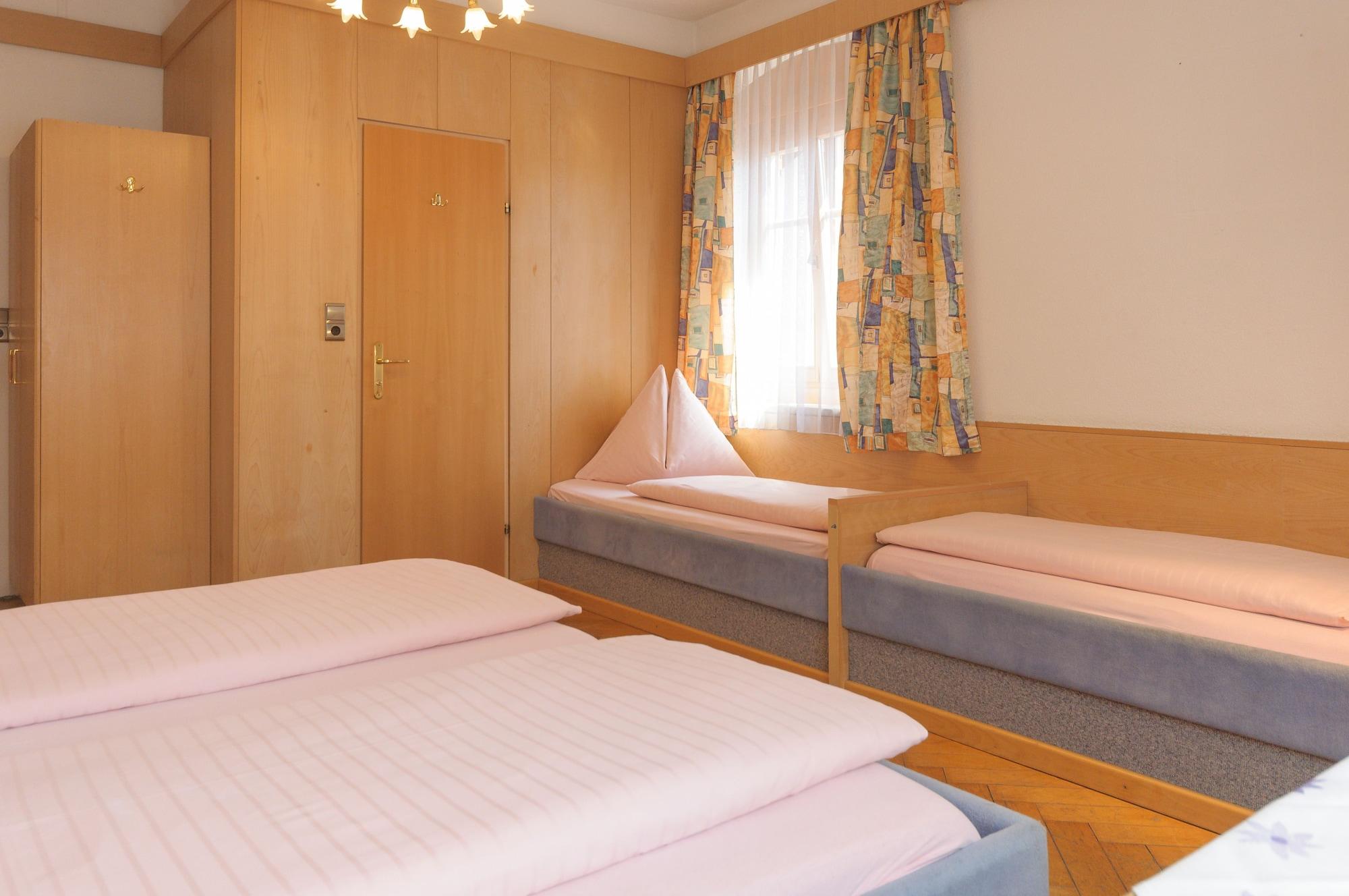 Hotel Tautermann Инсбрук Экстерьер фото