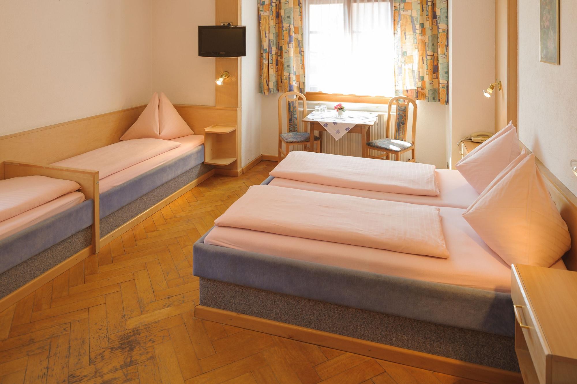 Hotel Tautermann Инсбрук Экстерьер фото