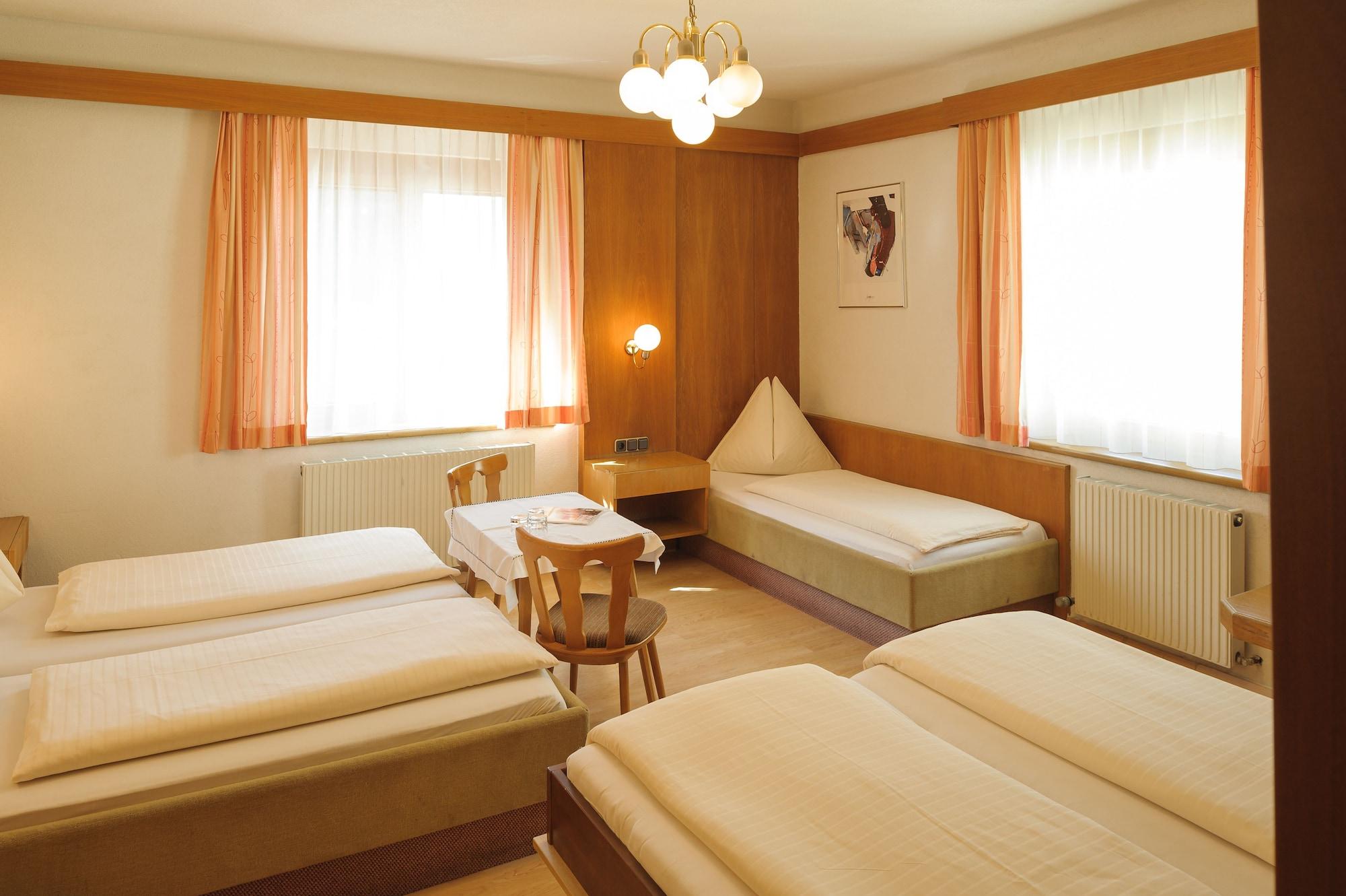 Hotel Tautermann Инсбрук Экстерьер фото