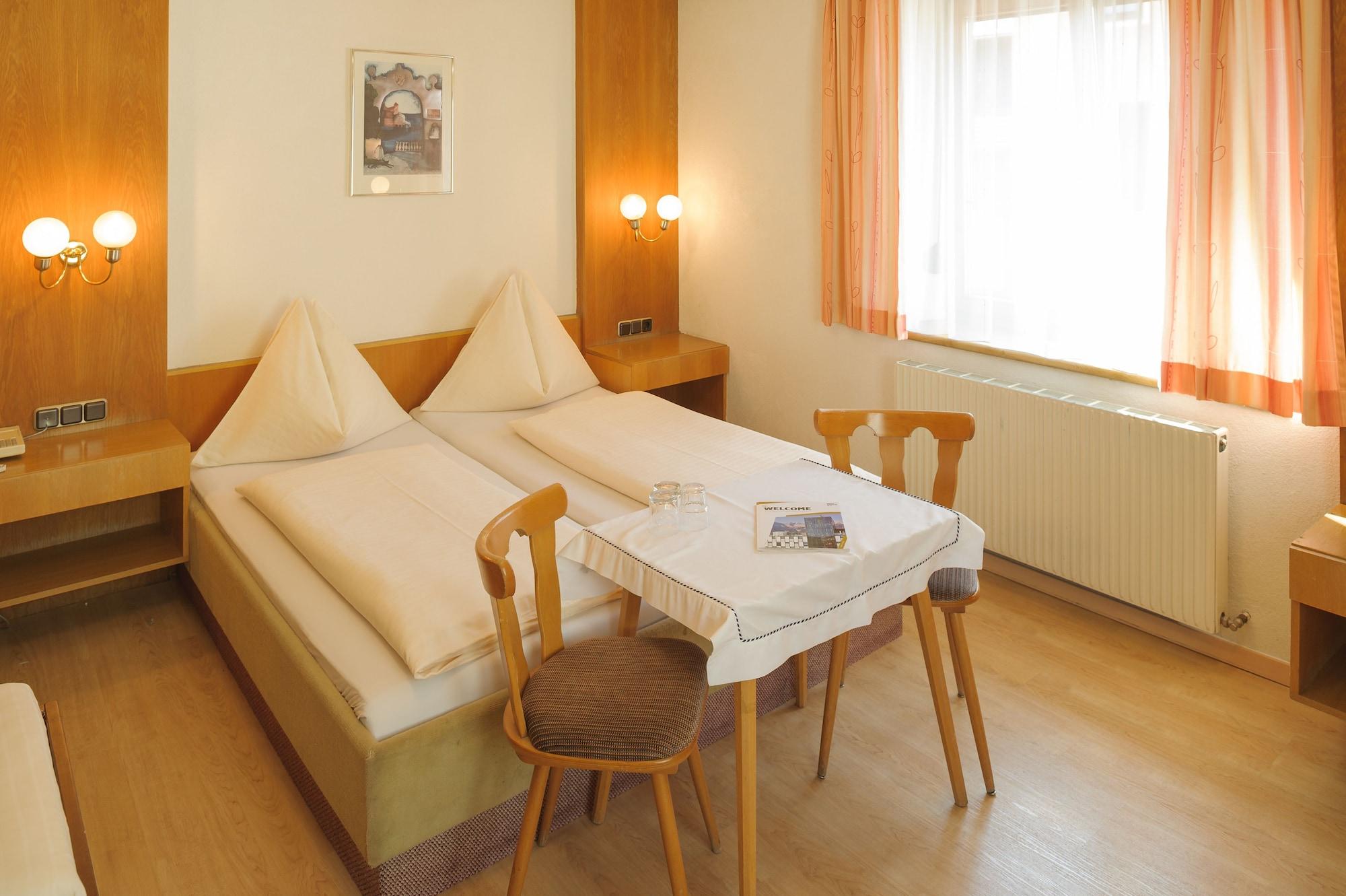 Hotel Tautermann Инсбрук Экстерьер фото