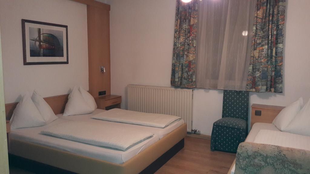 Hotel Tautermann Инсбрук Экстерьер фото