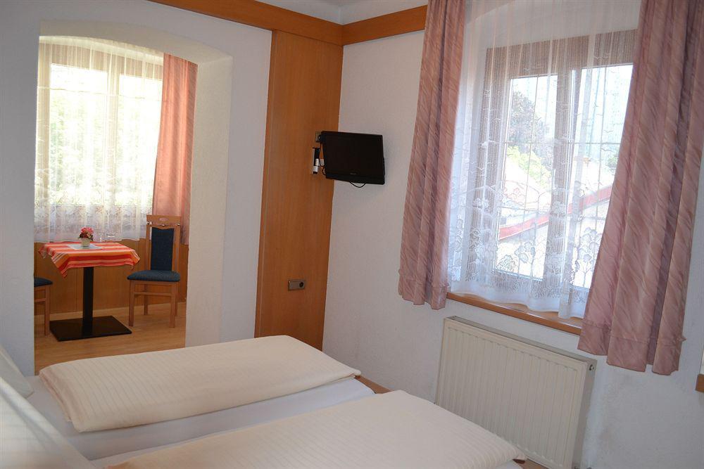 Hotel Tautermann Инсбрук Экстерьер фото